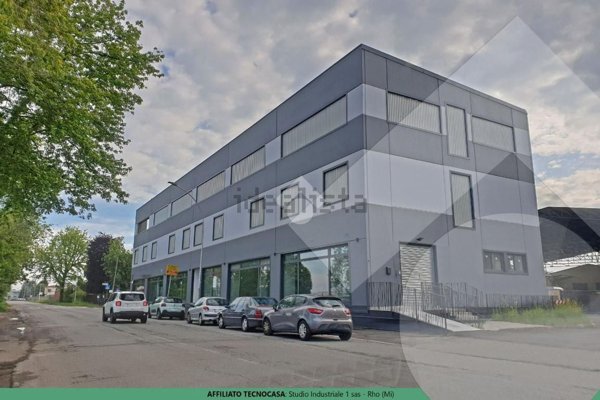 ufficio in affitto a Bareggio