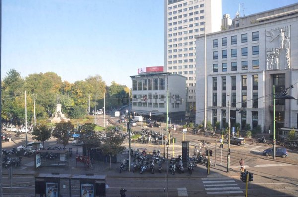 ufficio in affitto a Bareggio