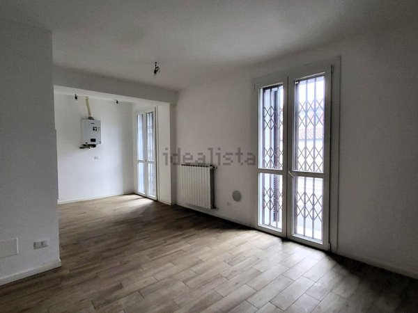 appartamento in affitto a Bareggio