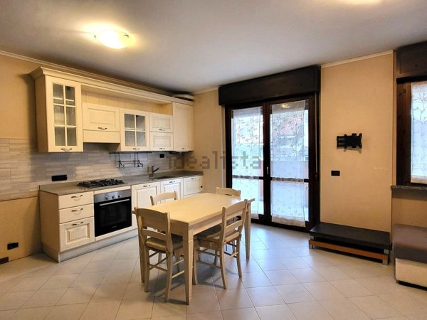 appartamento in affitto a Bareggio