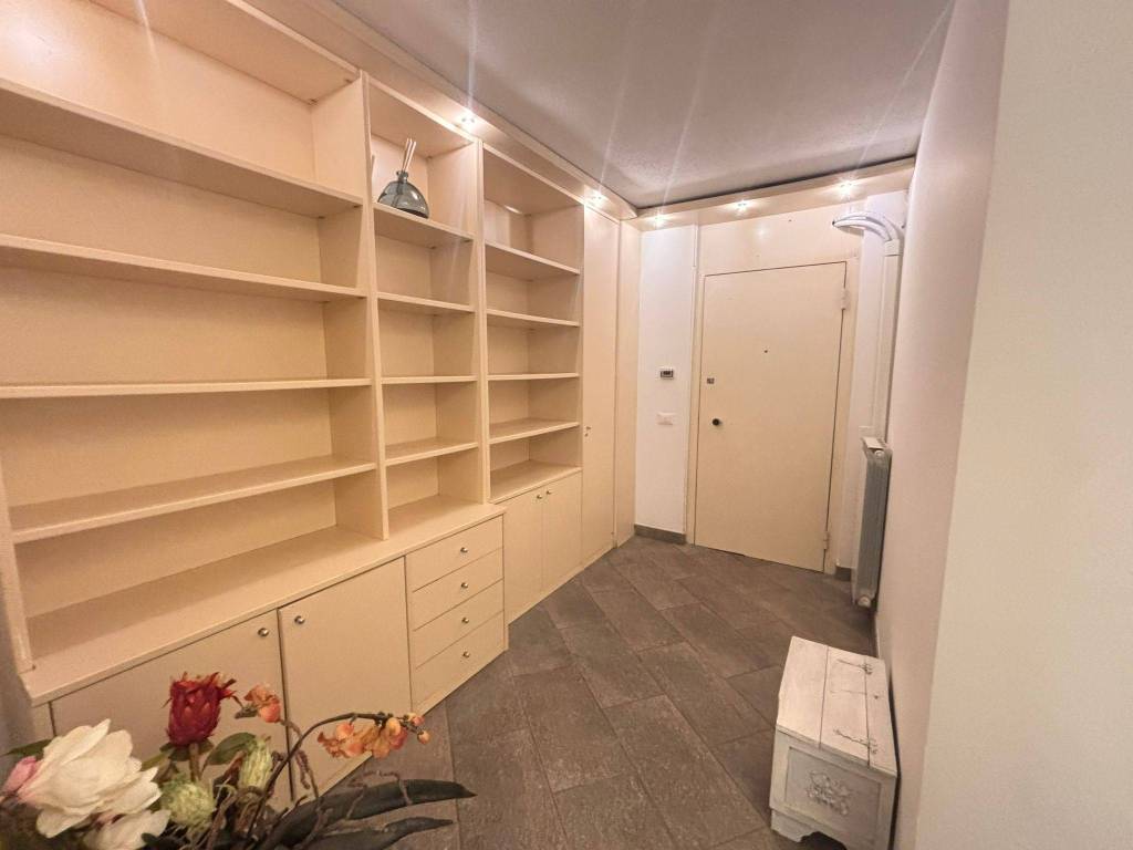 appartamento in affitto a Basiglio