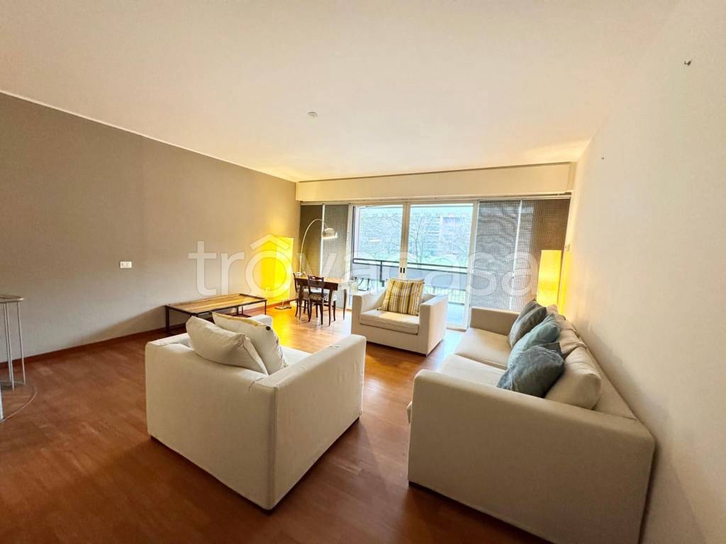 appartamento in affitto a Basiglio