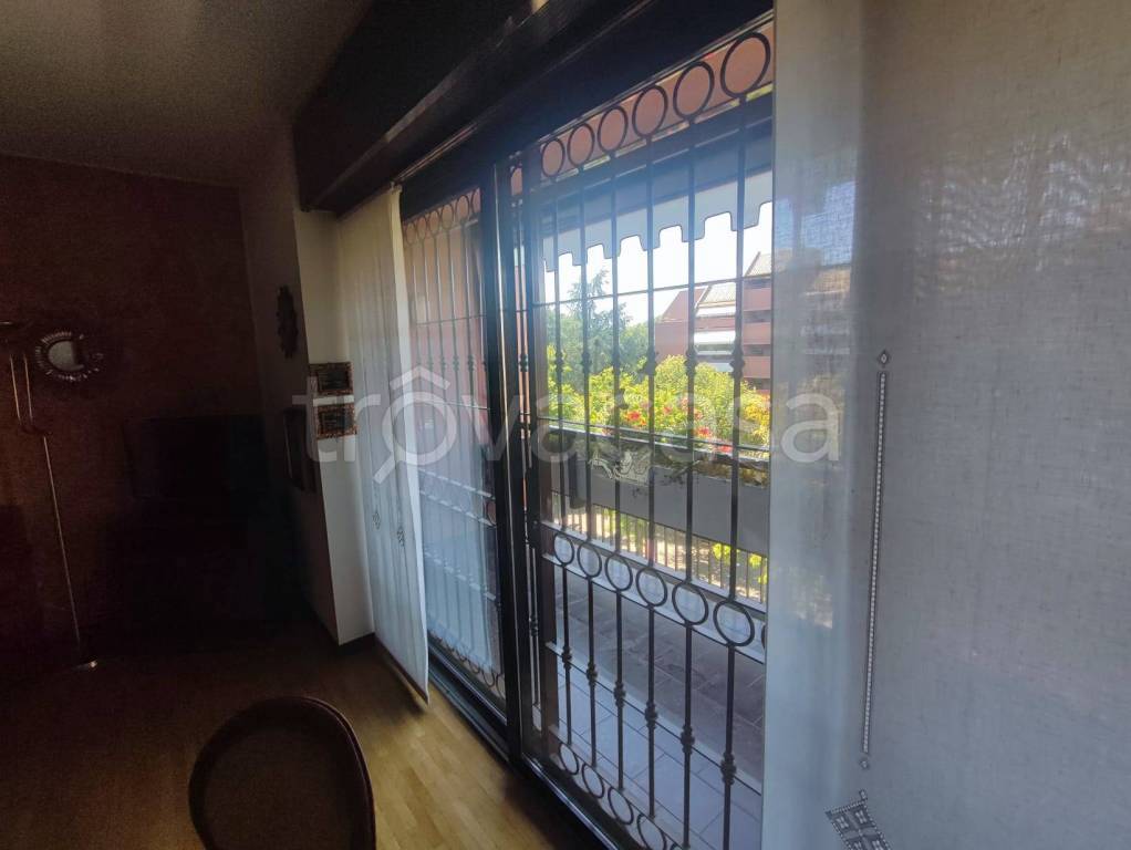 appartamento in affitto a Basiglio