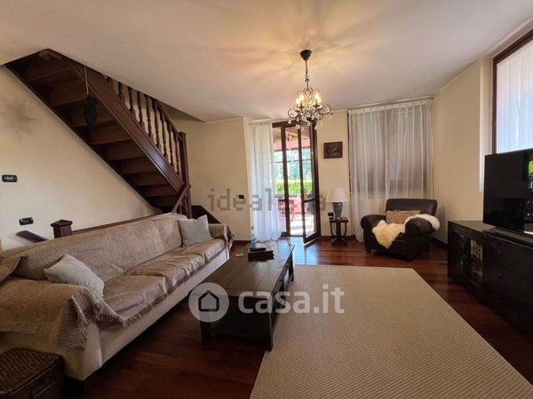 casa indipendente in affitto a Basiglio