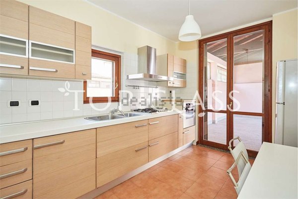 casa indipendente in affitto a Basiglio in zona Cascina Vione