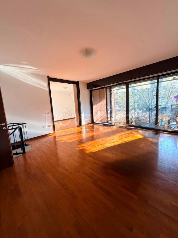 appartamento in affitto a Basiglio