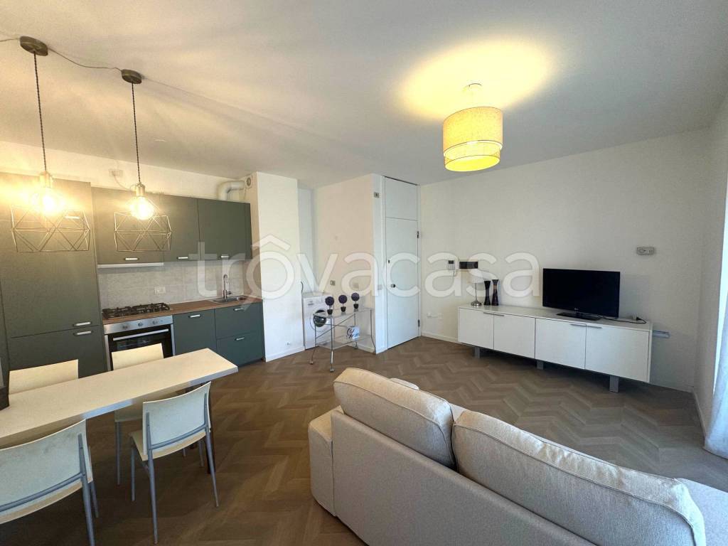 appartamento in affitto a Basiglio