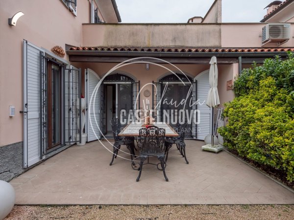 casa indipendente in affitto a Basiglio in zona Cascina Vione