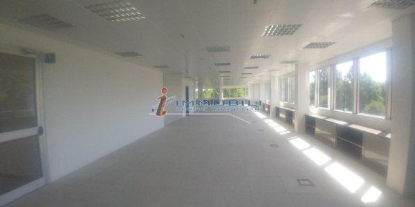 ufficio in affitto a Basiglio in zona Cascina Vione
