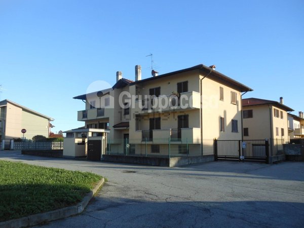 appartamento in affitto a Bernate Ticino in zona Casate Ticino