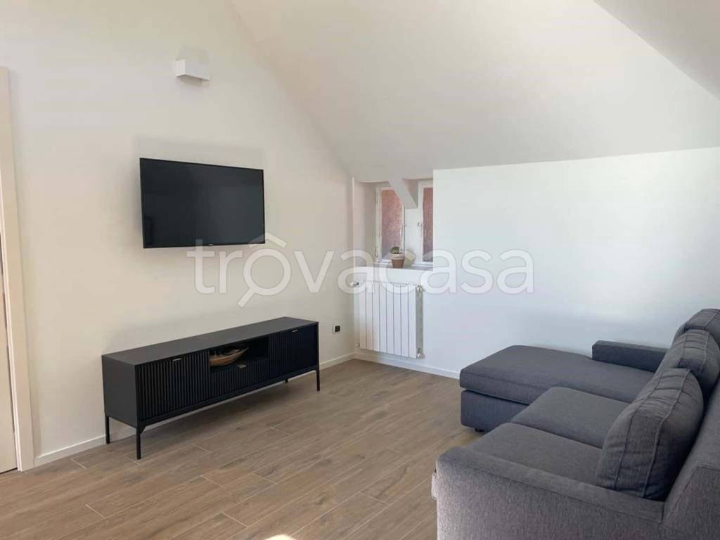 appartamento in affitto a Binasco
