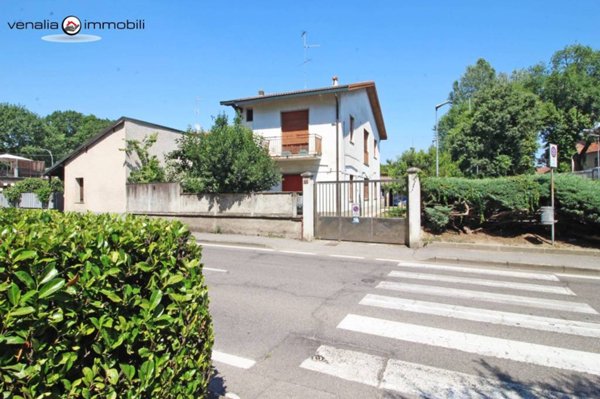 appartamento in affitto a Binasco