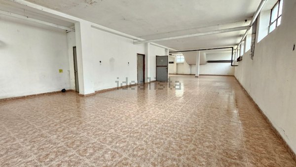 locale di sgombero in affitto a Bollate