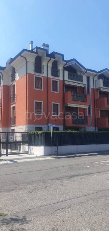 appartamento in affitto a Bollate