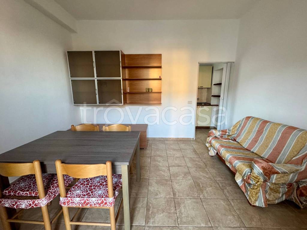 appartamento in affitto a Bollate in zona Cassina Nuova