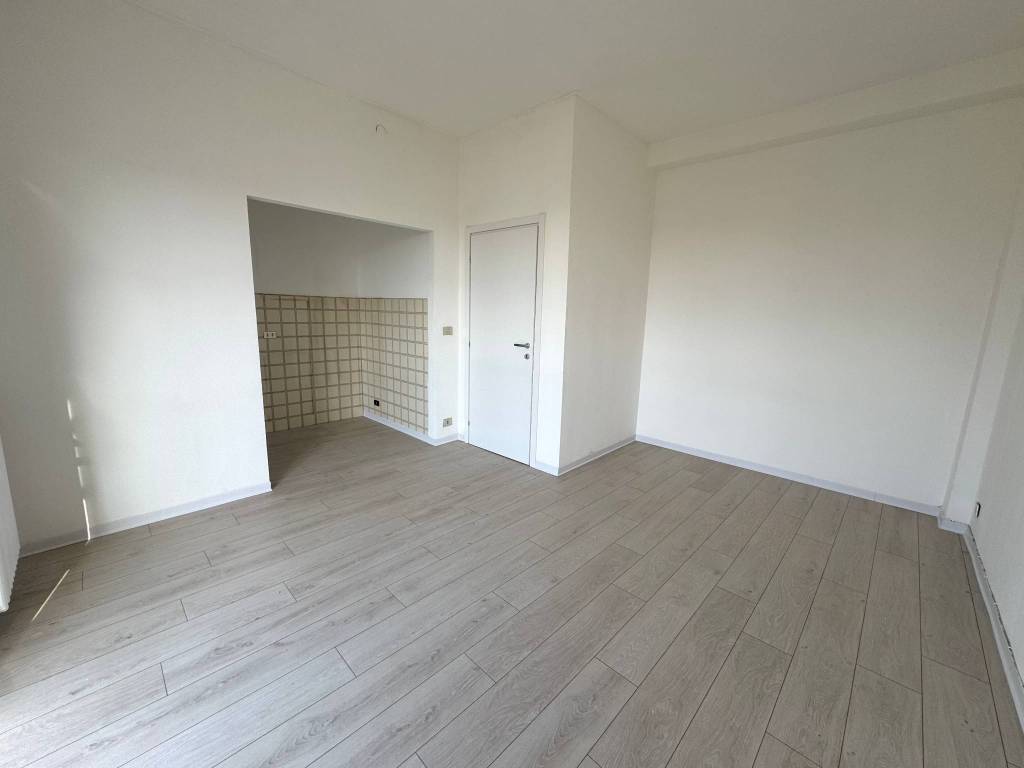 appartamento in affitto a Bollate in zona Cassina Nuova