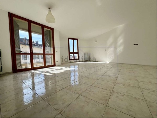 appartamento in affitto a Bollate