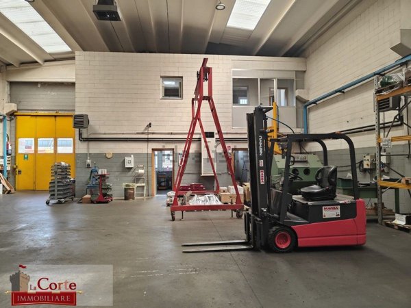 ufficio in affitto a Bollate in zona Ospiate