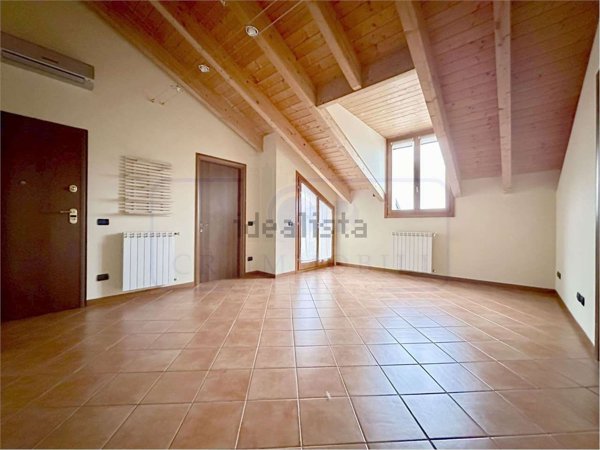 appartamento in affitto a Bollate in zona Ospiate