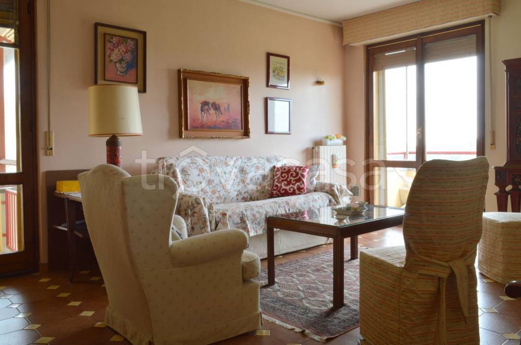 appartamento in affitto a Bresso