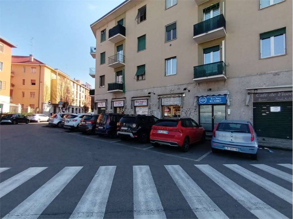 negozio in affitto a Bresso