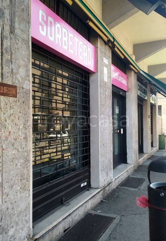 negozio in affitto a Bresso