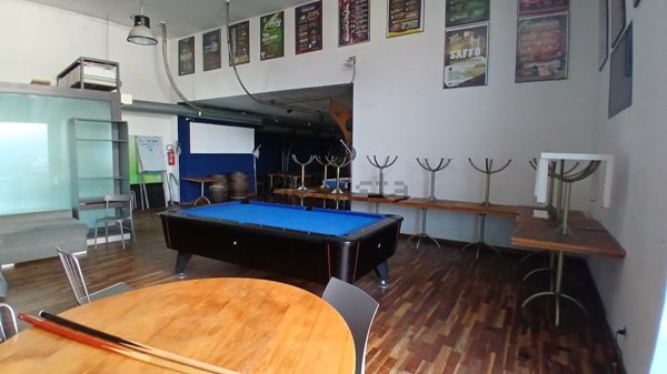 locale commerciale in affitto a Bresso