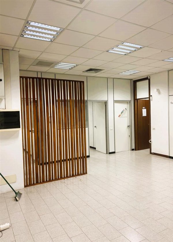 ufficio in affitto a Bresso