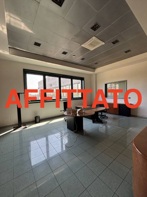ufficio in affitto a Buccinasco