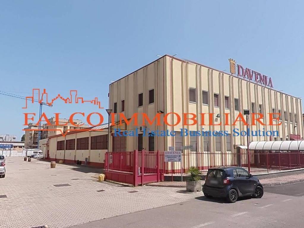locale commerciale in affitto a Buccinasco