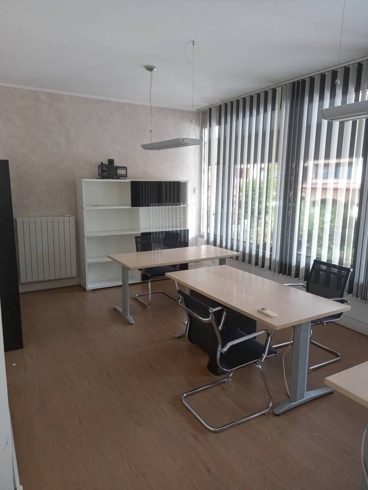 ufficio in affitto a Buccinasco