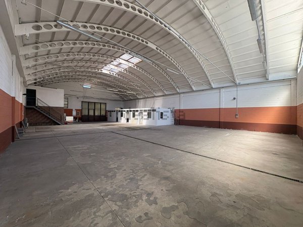 locale commerciale in affitto a Buccinasco