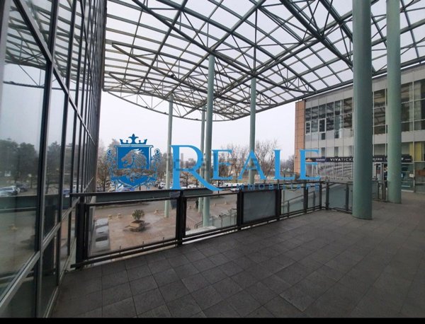 locale commerciale in affitto a Buccinasco