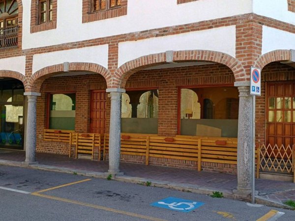 negozio in affitto a Buscate