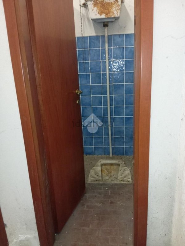 locale di sgombero in affitto a Buscate
