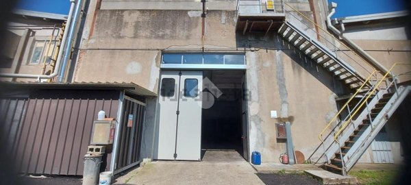 capannone in affitto a Buscate