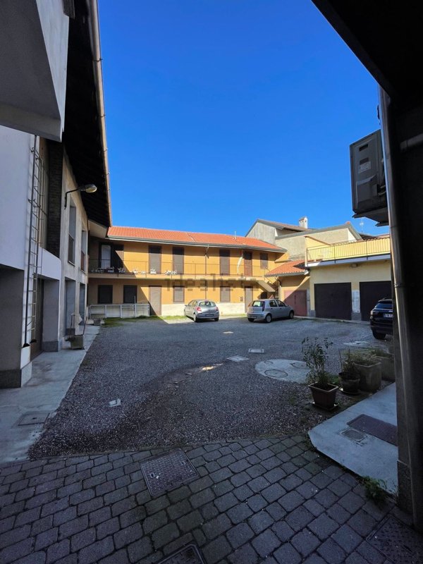 ufficio in affitto a Buscate