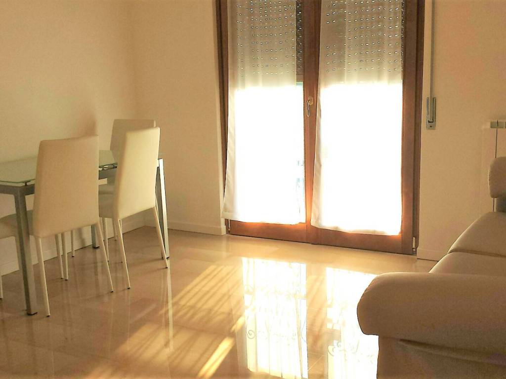 appartamento in affitto a Bussero