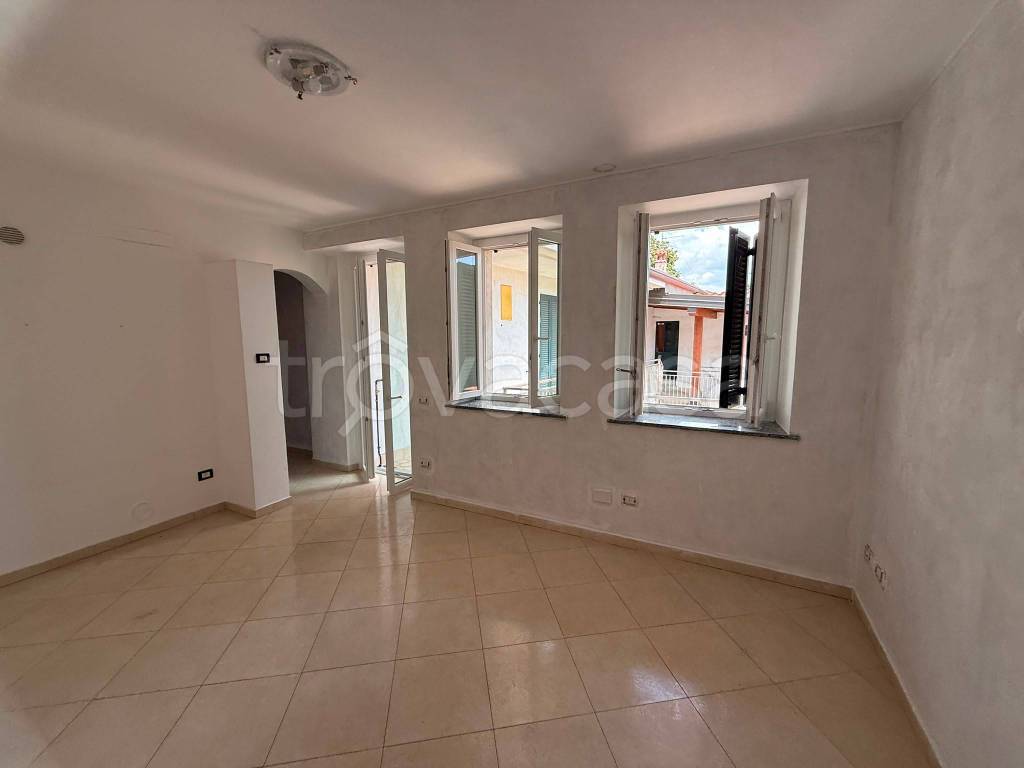 appartamento in affitto a Busto Garolfo