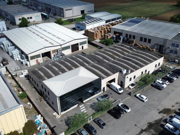 locale commerciale in affitto a Cambiago