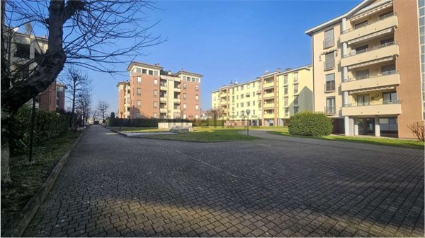 appartamento in affitto a Cambiago