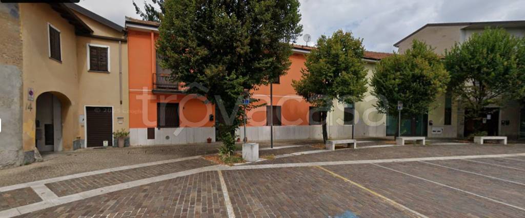 negozio in affitto a Canegrate