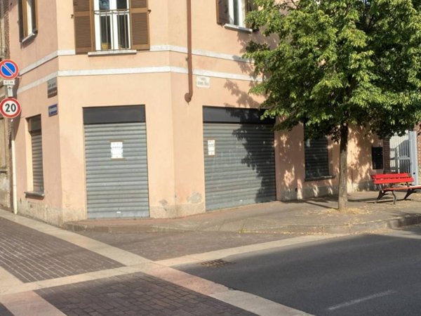 negozio in affitto a Canegrate