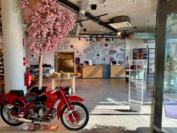 negozio in affitto a Carugate