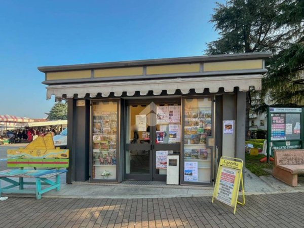 negozio in affitto a Carugate