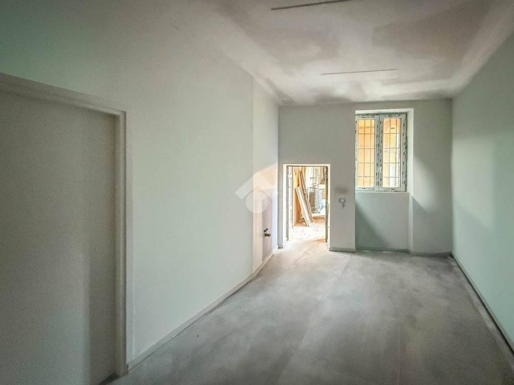 negozio in affitto a Carugate