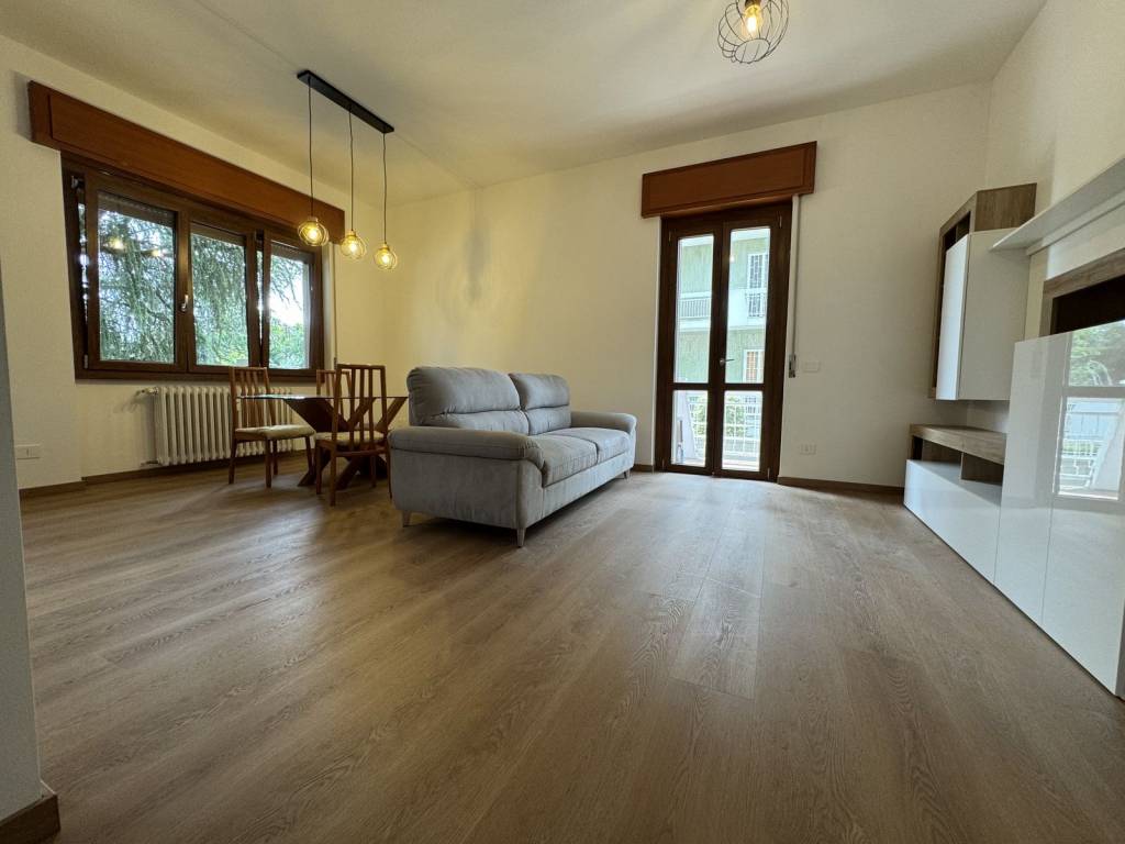 appartamento in affitto a Carugate