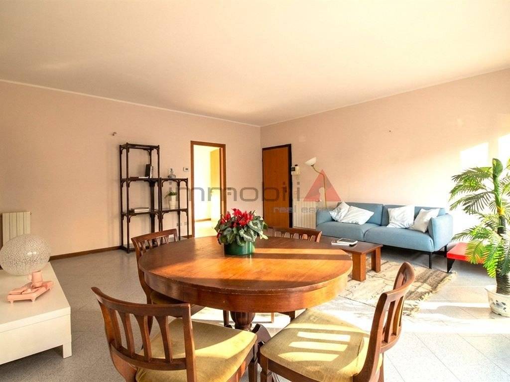 appartamento in affitto a Carugate