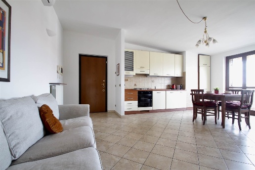 appartamento in affitto a Carugate