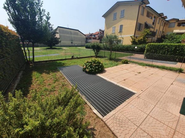 appartamento in affitto a Carugate